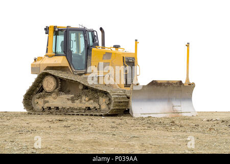 Gelben bulldozer zu einem lehmigen Baustelle in Weiß zurück Stockfoto