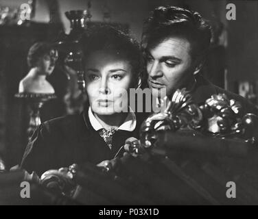 Original Film Titel: I VITELLONI. Englischer Titel: VITELLONI. Film Regie: Federico Fellini. Jahr: 1953. Stars: LIDA BAAROVA; FRANCO FABRIZI. Credit: PEG-FILME/Album Stockfoto