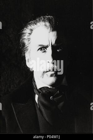 Original Film Titel: Graf Dracula. Englischer Titel: Graf Dracula. Regisseur: Jesus Franco. Jahr: 1970. Stars: DRACULA; Christopher Lee. Credit: FILMAR/Album Stockfoto