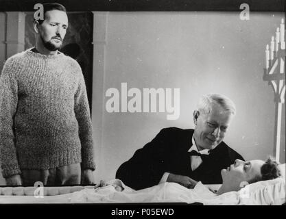 Original Film Titel: Ordet. Englischer Titel: Ordet. Regisseur: Carl Theodor Dreyer. Jahr: 1955. Stars: HENRIK MALBERG. Stockfoto