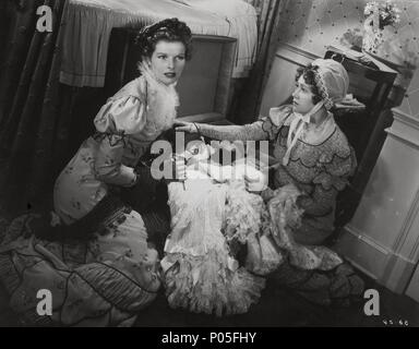 Original Film Titel: QUALITY STREET. Englischer Titel: QUALITY STREET. Regisseur: George Stevens. Jahr: 1937. Stars: FAY BAINTER; Katharine Hepburn. Stockfoto