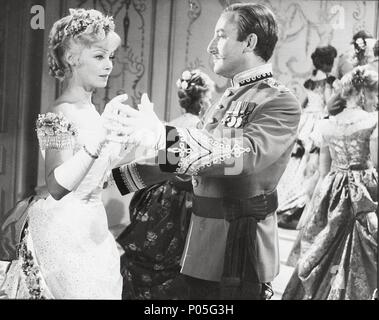 Original Film Titel: WALZER DER TOREADORS. Englischer Titel: WALZER DER TOREADORS. Regisseur: John GUILLERMIN. Jahr: 1962. Stars: DANY ROBIN; Peter Sellers. Credit: Rang/Album Stockfoto