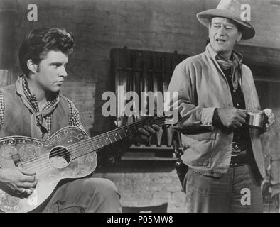 Original Film Titel: RIO BRAVO. Englischer Titel: RIO BRAVO. Regisseur: Howard Hawks. Jahr: 1959. Stars: JOHN WAYNE; Rick (RICKY) NELSON. Quelle: WARNER BROTHERS/Album Stockfoto