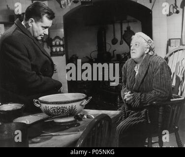 Original Film Titel: Murder Most Foul. Englischer Titel: Murder Most Foul. Film Regie: George POLLOCK. Jahr: 1964. Stars: Margaret Rutherford. Credit: M.G.M/Album Stockfoto