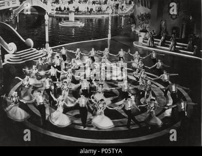 Original Film Titel: TOP HAT. Englischer Titel: TOP HAT. Regisseur: MARK SANDRICH. Jahr: 1935. Stars: Ginger Rogers. Credit: RKO/Album Stockfoto