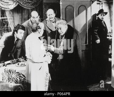 Original Film Titel: LADYKILLERS. Englischer Titel: The LADYKILLERS. Regisseur: ALEXANDER MACKENDRICK. Jahr: 1955. Stars: CECIL PARKER, Peter Sellers; Alec Guinness; Danny Grün; KATIE JOHNSON. Credit: EALING/Rang/Album Stockfoto