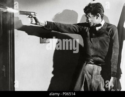 Original Film Titel: REBELLEN OHNE URSACHE. Englischer Titel: REBELLEN OHNE URSACHE. Regisseur: Nicholas Ray. Jahr: 1955. Stars: SAL MINEO. Quelle: WARNER BROTHERS/Album Stockfoto
