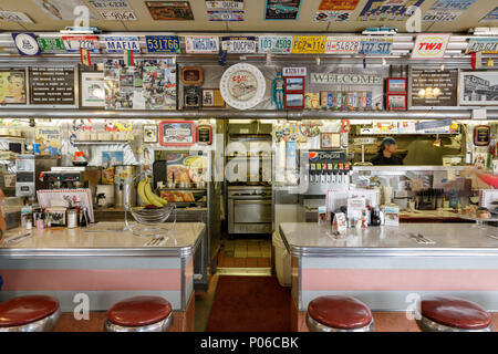 Herkimer, New York, USA – 5. Juni 2017: Crazy Otto Empire Diner wurde beste Diner im Staat New York für 2017 gewählt. Stockfoto