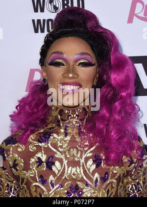 Los Angeles, Kalifornien, USA. 8. Juni 2018. 08. Juni 2018 - Los Angeles, Kalifornien - die Vixen. ' ' RuPaul's Drag Race'' Saison 10 Finale bei ACE Hotel statt. Photo Credit: Birdie Thompson/AdMedia Credit: Birdie Thompson/AdMedia/ZUMA Draht/Alamy Live NewsCalifornia, Stockfoto