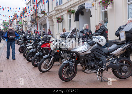 Daventry, Northamptonshire, Großbritannien. 9. Juni 2018 Motorrad Festival. Live Musik, Straßentheater, Stände und von vielen Bikes! In und um die Innenstadt. Credit: Keith J Smith./Alamy Live Stockfoto