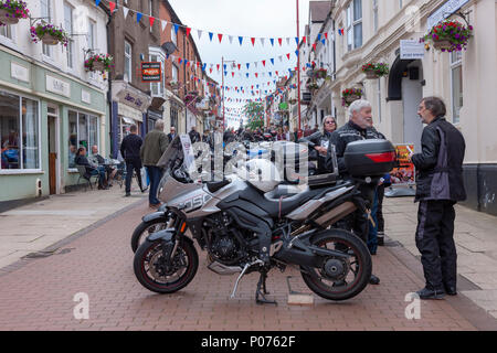 Daventry, Northamptonshire, Großbritannien. 9. Juni 2018 Motorrad Festival. Live Musik, Straßentheater, Stände und von vielen Bikes! In und um die Innenstadt. Credit: Keith J Smith./Alamy Live Stockfoto