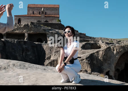 Uplistsikhe Historisches Museum, einem der ältesten städtischen Siedlungen in Georgien, ist eine alte Felsen gehauene Stadt im Osten Georgien, 10 km Stockfoto