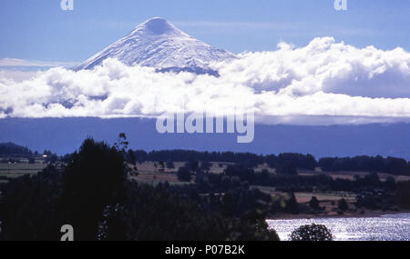 Vicente Perez Rosales National Park, Vulkan Osorno, Chile 1997 Stockfoto