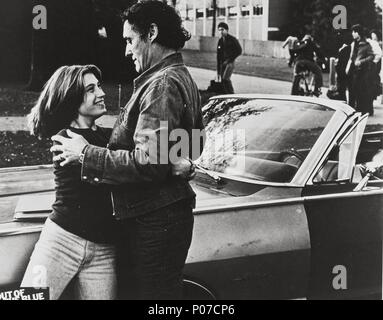 Original Film Titel: Aus dem Blau heraus. Englischer Titel: Aus dem Blau heraus. Regisseur: Dennis Hopper. Jahr: 1980. Stars: LINDA MANZ. Stockfoto