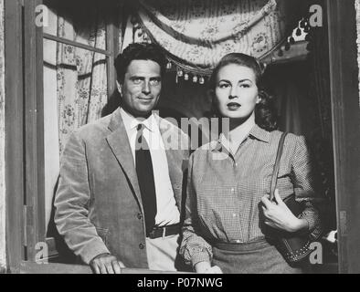 Original Film Titel: ANN. Englischer Titel: ANN. Regisseur: ALBERTO LATTUADA. Jahr: 1951. Stars: SILVANA MANGANO; RAF VALLONE. Credit: LUX FILM/Album Stockfoto