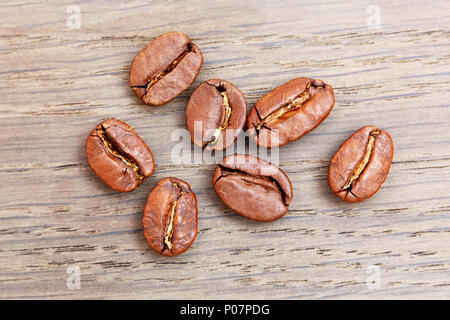 Kaffeebohnen abstrakten Hintergrund schließen Makroaufnahme. Stockfoto