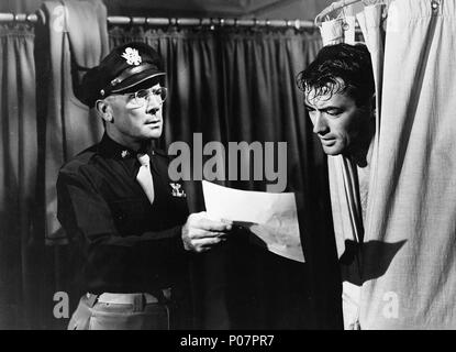 Original Film Titel: TWELVE O'CLOCK HIGH. Englischer Titel: TWELVE O'CLOCK HIGH. Regisseur: HENRY KING. Jahr: 1949. Stars: Dean Jagger; Gregory Peck. Quelle: 20th Century Fox/Album Stockfoto