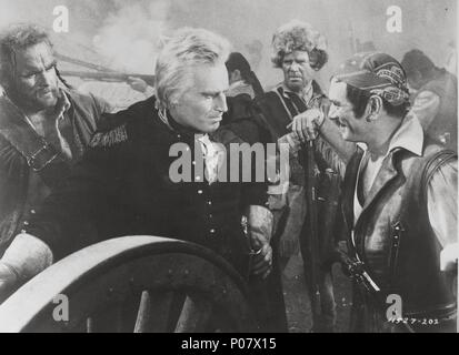 Original Film Titel: Die buccaneer. Englischer Titel: Die buccaneer. Regisseur: Anthony Quinn. Jahr: 1958. Stars: Yul Brynner; Charlton Heston. Quelle: Paramount Pictures/Album Stockfoto