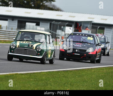 Jonnie Kent, Mini Cooper, Tin Tops Serie, CSCC, Snetterton Rennstrecke, Snetterton, Norfolk, England, Samstag, 7. April 2018. Classic Sport Stockfoto