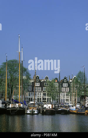 1992 HISTORISCHEN CANAL LASTKÄHNE ZAND HOEK WESTER DOK AMSTERDAM HOLLAND Stockfoto