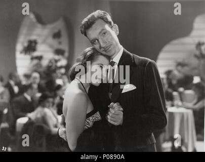 Original Film Titel: Aeropuerto. Englischer Titel: Aeropuerto. Regisseur: LUIS LUCIA. Jahr: 1953. Stars: FERNANDO FERNAN GOMEZ; MARGARITA ANDREY. Credit: Ariel Films/Album Stockfoto