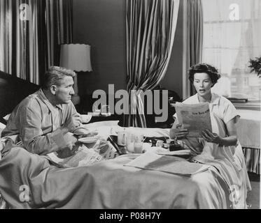 Original Film Titel: ADAM'S RIB. Englischer Titel: ADAM'S RIB. Regisseur: George Cukor. Jahr: 1949. Stars: Spencer Tracy, Katharine Hepburn. Credit: M.G.M/Album Stockfoto