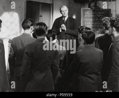 Original Film Titel: THE BROWNING VERSION. Englischer Titel: The BROWNING VERSION. Regisseur: ANTHONY ASQUITH. Jahr: 1951. Stars: MICHAEL REDGRAVE. Credit: GFD/Speer/Album Stockfoto