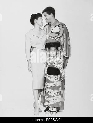 Original Film Titel: die Geisha Boy. Englischer Titel: die Geisha Boy. Film Regie: Frank TASHLIN. Jahr: 1958. Stars: Jerry Lewis; NOBU MCCARTHY. Quelle: Paramount Pictures/Album Stockfoto