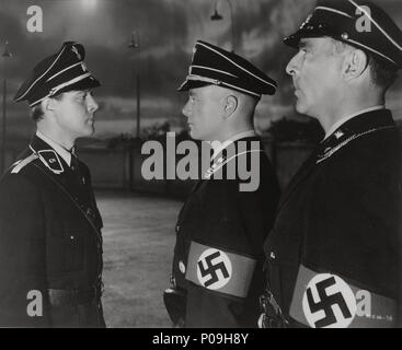 Original Film Titel: HITLERS KINDER. Englischer Titel: HITLERS KINDER. Regisseur: EDWARD DMYTRYK. Jahr: 1943. Stars: TIM HOLT; CRANE WHITLEY; ROLAND VARNO. Credit: RKO/Album Stockfoto