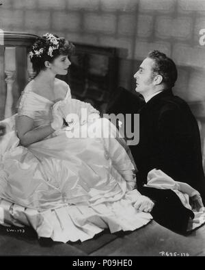 Original Film Titel: kleine Frauen. Englischer Titel: kleine Frauen. Regisseur: George Cukor. Jahr: 1933. Stars: PAUL LUKAS; Katharine Hepburn. Credit: RKO/Album Stockfoto