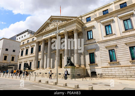 Congreso de los Diputados, Abgeordnetenhaus, Calle Floridablanca, Madrid, Spanien. Mai 2018 Stockfoto