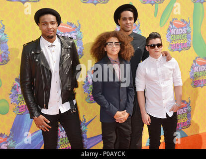 Vielfalt 310 am NickelOdeon's 27. jährlichen Kids Choice Awards 2014 an den Gallen Zentrum in Los Angeles. Vielfalt 310 Veranstaltung in Hollywood Leben - Kalifornien, Red Carpet Event, USA, Filmindustrie, Prominente, Fotografie, Bestof, Kunst, Kultur und Unterhaltung, Topix prominente Mode, Besten, Hollywood Leben, Event in Hollywood Leben - Kalifornien, Roter Teppich und backstage,, Kunst, Kultur und Unterhaltung, Fotografie, Anfrage tsuni@Gamma-USA.com, Musik Prominente, Musiker, Music Group, 2014 Stockfoto