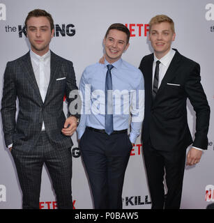 Sterling Beaumon, Tyler Ross, Levi meaden an der Tötung Premiere Arclight Theater in Los Angeles. Sterling Beaumon, Tyler Ross, Levi Meaden Ereignis in Hollywood Leben - Kalifornien, Red Carpet Event, USA, Filmindustrie, Prominente, Fotografie, Bestof, Kunst, Kultur und Unterhaltung, Topix prominente Mode, Besten, Hollywood Leben, Event in Hollywood Leben - Kalifornien, Roter Teppich und backstage,, Kunst, Kultur und Unterhaltung, Fotografie, Anfrage tsuni@Gamma-USA.com, Musik Prominente, Musiker, Music Group, 2014 Stockfoto