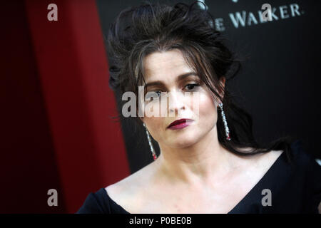 Helena Bonham Carter die Teilnahme an der Uraufführung von "Ocean's 8' in der Alice Tully Hall im Lincoln Center am 5. Juni 2018 in New York City. Stockfoto