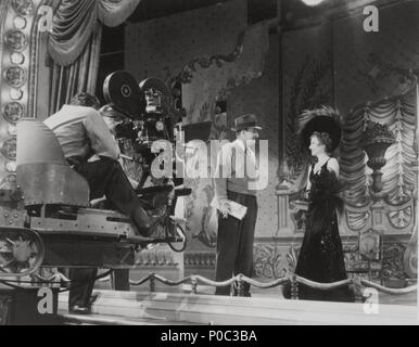 Original Film Titel: Dies ist meine Sache. Englischer Titel: Dies ist meine Sache. Regisseur: William A. SEITER. Jahr: 1937. Stars: Barbara Stanwyck; William A. SEITER. Quelle: 20th Century Fox/Album Stockfoto