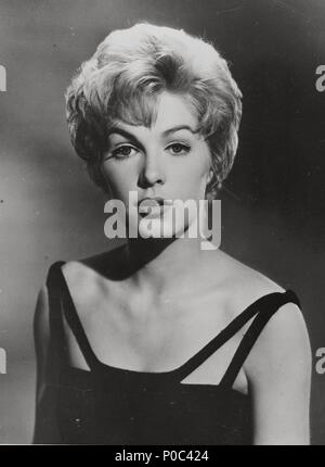 Stars: STELLA STEVENS. Stockfoto