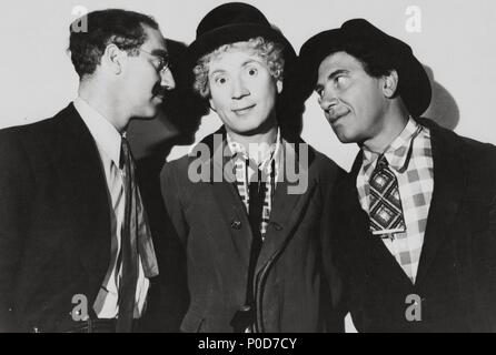 Stars: HARPO MARX; die Marx Brothers; CHICO MARX, Groucho Marx. Stockfoto