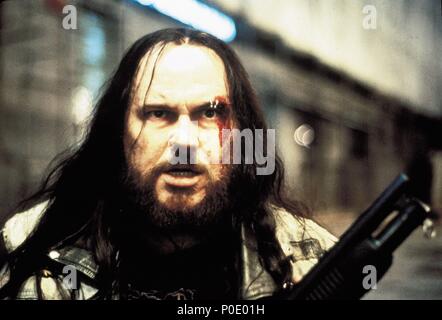 Original Film Titel: EL DIA DE LA BESTIA. Englischer Titel: DER TAG DES TIERES. Regisseur: ALEX DE LA IGLESIA. Jahr: 1995. Stars: Santiago Segura. Credit: SOGETEL / Album Stockfoto