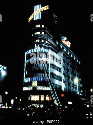 Original Film Titel: EL DIA DE LA BESTIA. Englischer Titel: DER TAG DES TIERES. Regisseur: ALEX DE LA IGLESIA. Jahr: 1995. Credit: SOGETEL / Album Stockfoto