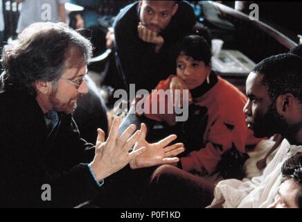 Original Film Titel: AMISTAD. Englischer Titel: AMISTAD. Regisseur: Steven Spielberg. Jahr: 1997. Stars: Steven Spielberg; Djimon Hounsou. Credit: TM & DREAMWORKS/Album Stockfoto