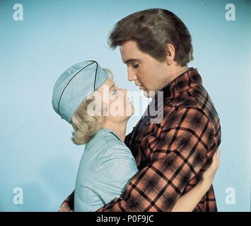 Original Film Titel: KISSIN' Cousins. Englischer Titel: KISSIN' Cousins. Regisseur: GENE NELSON. Jahr: 1964. Stars: ELVIS PRESLEY. Credit: M.G.M/Album Stockfoto