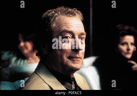 Original Film Titel: kleine Stimme. Englischer Titel: kleine Stimme. Regisseur: Mark Herman. Jahr: 1998. Stars: Michael Caine. Copyright: nur redaktionell Innen verwenden. Dies ist eine öffentlich verteilten Handzettel. Zugriffsrechte nur, keine Lizenz des Urheberrechts zur Verfügung gestellt. Vorgeschriebene Genehmigung zu Visual Symbol (www.visual-icon.com) Für die Reproduktion des Bildes erforderlich ist. Credit: MIRAMAX/SPARHAM, LAURIE/Album Stockfoto