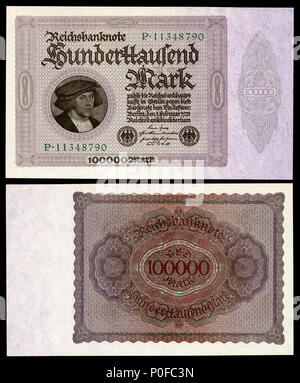 . Englisch: Deutsche Papiermark der Weimarer Republik, nach dem Ersten Weltkrieg hyperinflation Era (1921 - 24). . 1923 (Hinweis), 2015 (Bild). Reichsbankdirektorium Berlin 3 GER-83--100000 Mark Reichsbanknote (1923) Stockfoto