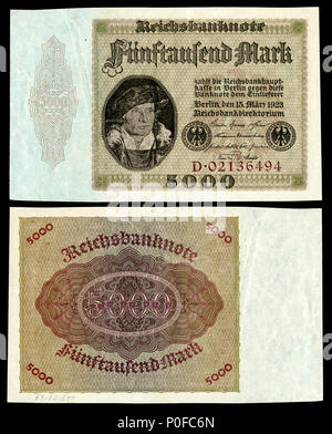 . Englisch: Deutsche Papiermark der Weimarer Republik, nach dem Ersten Weltkrieg hyperinflation Era (1921 - 24). . 1923 (Hinweis), 2015 (Bild). Reichsbankdirektorium Berlin 3 GER-87 - Reichsbanknote 5000 Mark (1923) Stockfoto