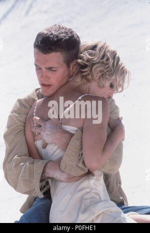 Original Film Titel: MAD LOVE. Englischer Titel: MAD LOVE. Film Regie: ANTONIA BIRD. Jahr: 1995. Stars: DREW BARRYMORE; Chris O'Donnell. Credit: TOUCHSTONE PICTURES/Album Stockfoto