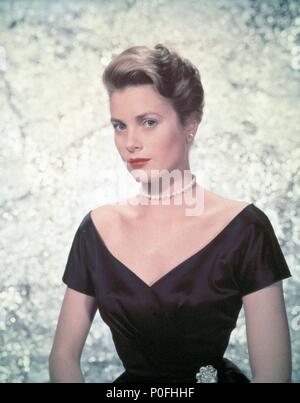 Original Film Titel: HECKSCHEIBE. Englischer Titel: HECKSCHEIBE. Regisseur: Alfred Hitchcock. Jahr: 1954. Stars: Grace Kelly. Quelle: Paramount Pictures/Album Stockfoto