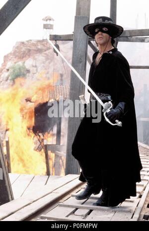 Original Film Titel: DIE MASKE DES ZORRO. Englischer Titel: DIE MASKE DES ZORRO. Regisseur: MARTIN CAMPBELL. Jahr: 1998. Stars: Antonio Banderas. Credit: AMBLIN ENTERTAINMENT/Album Stockfoto