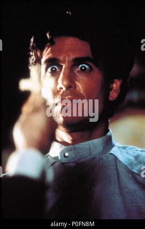 Original Film Titel: FRIGHT NIGHT. Englischer Titel: FRIGHT NIGHT. Regisseur: TOM HOLLAND. Jahr: 1985. Stars: CHRIS SARANDON. Quelle: Columbia Pictures/Album Stockfoto