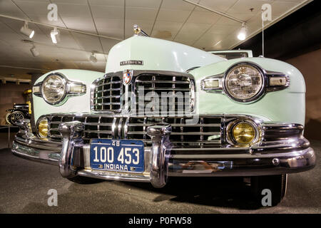 Florida, FL South, Daona Beach, Museum of Arts & Sciences, Root Family Museum, innen, 1948 Lincoln Continental Mark 1 Cabriolet, vintage Ca Stockfoto