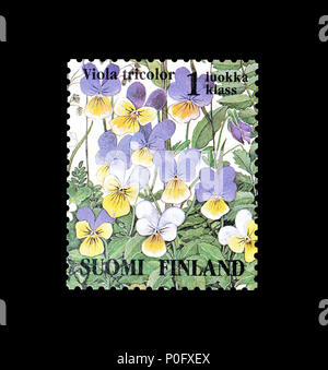 Storniert Briefmarke von Finnland gedruckt, zeigt, dass Heartsease Blume, circa 1994. Stockfoto